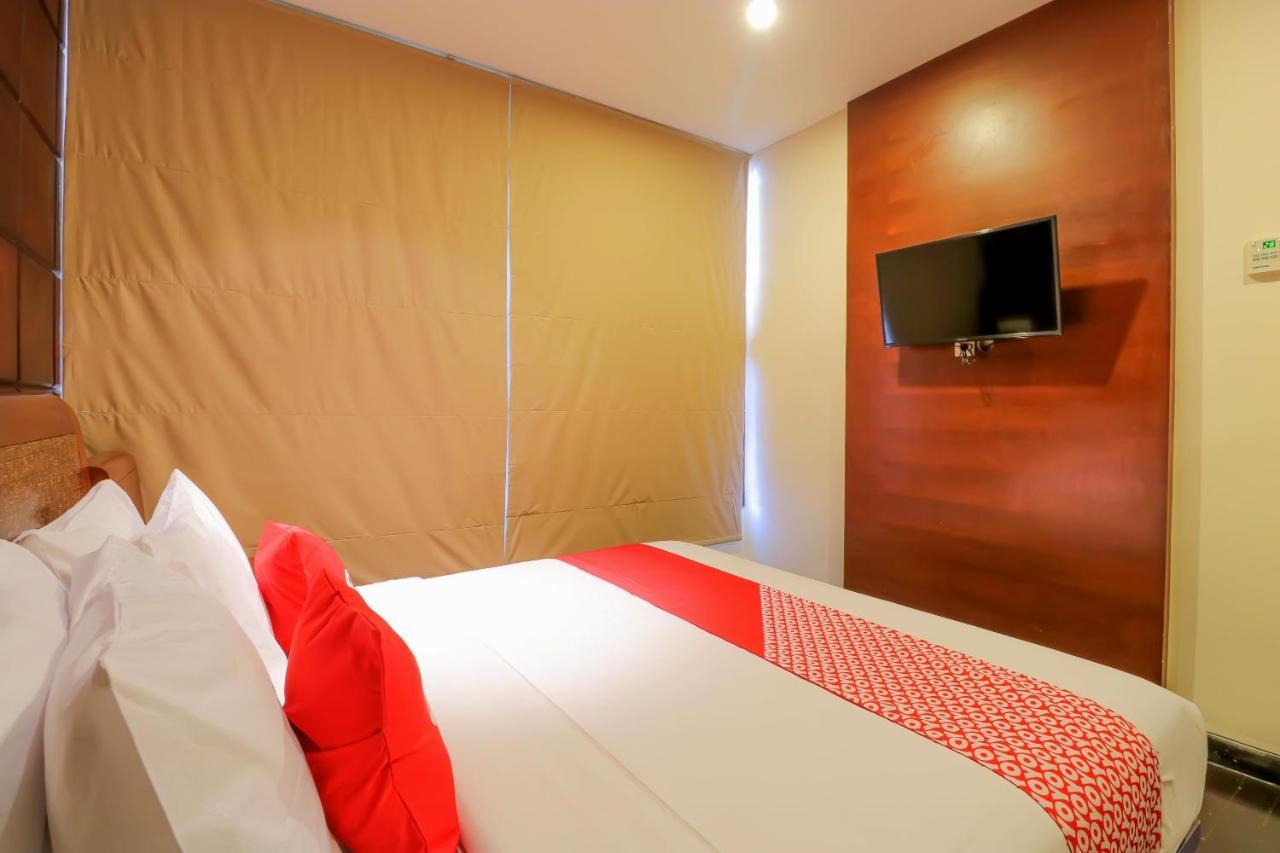 Capital O 2114 Grand Jimbaran Boutique Hotel 외부 사진